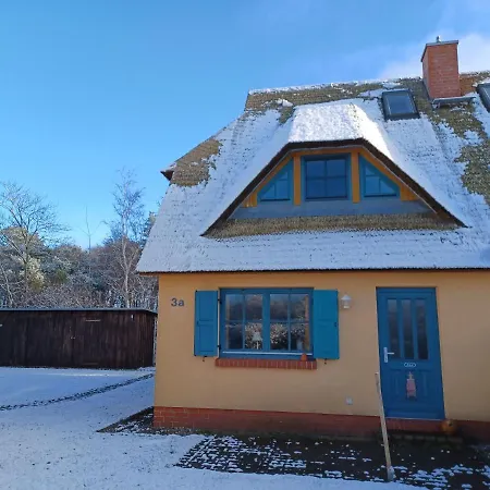 Am Fischland Fluegge Dierhagen